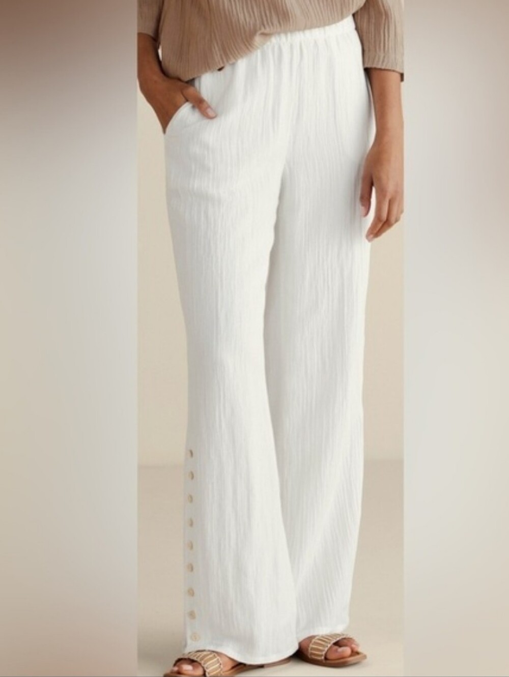 Soft Surroundings White Wide-Leg Pull-On Pants with Ankle Buttons Size Medium